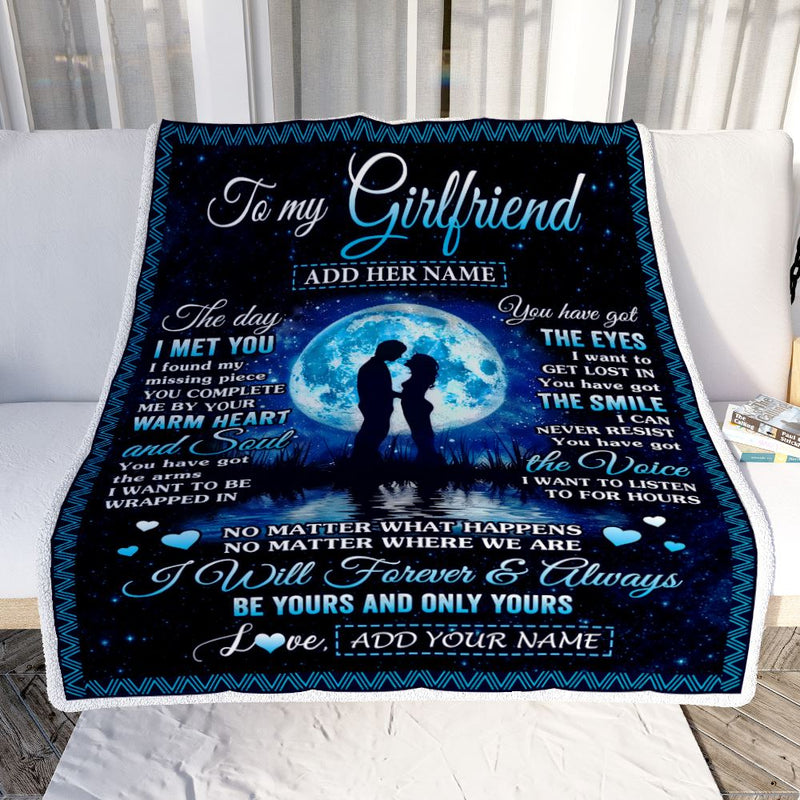 Personalized To My Girlfriend Blanket Wood The Day I Met You Girlfriend Birthday Gifts Romantic Valentines Day For Her Christmas Customized Fleece Blanket Blanket mockup 2 800x.jpg