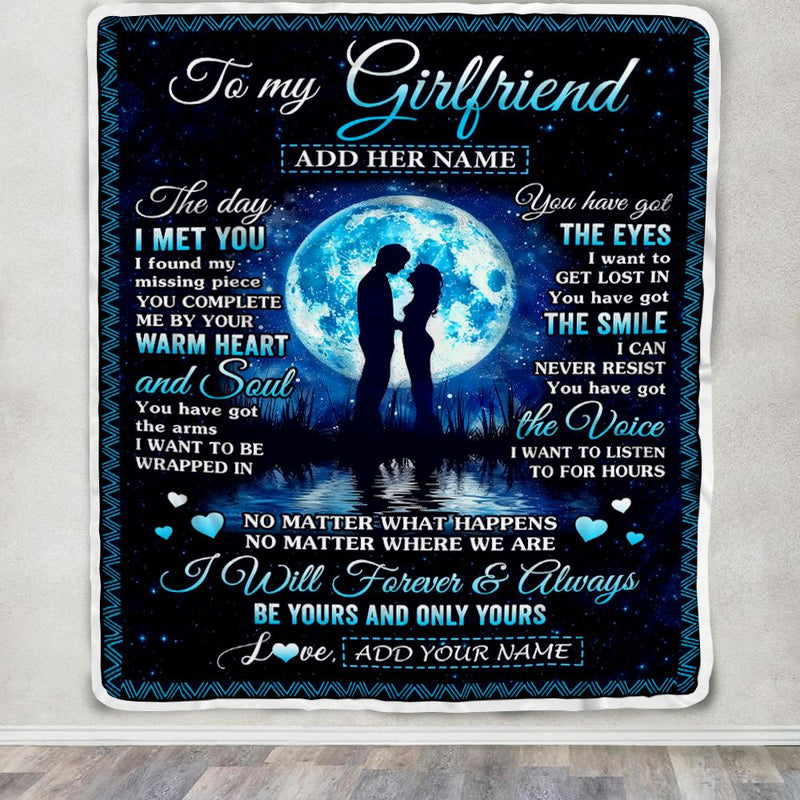 Personalized To My Girlfriend Blanket Wood The Day I Met You Girlfriend Birthday Gifts Romantic Valentines Day For Her Christmas Customized Fleece Blanket Blanket mockup 3 800x.jpg