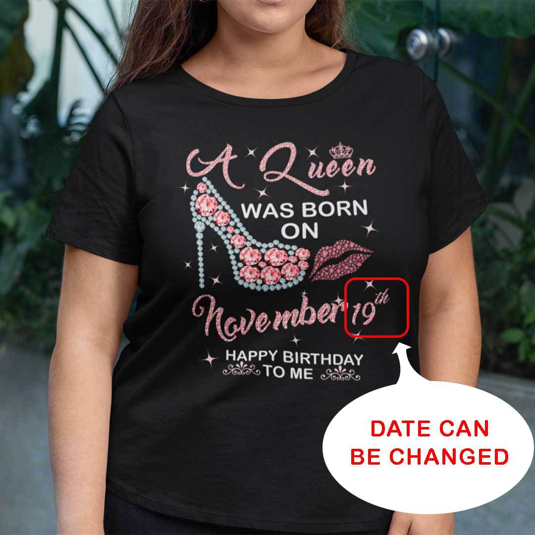 Personalized A Queen Was Born On November Shirt.jpg