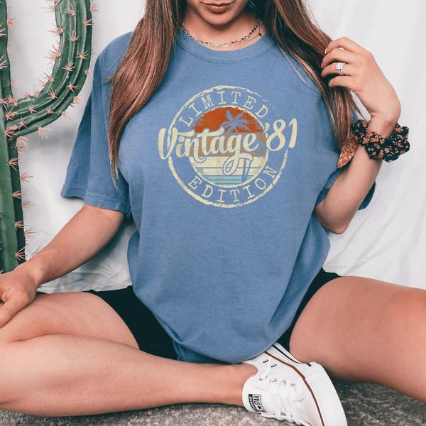 vintage 1981 44th birthday 44 year old women womens oversized comfort t shirt 20250327044227 efdrhllq s4 6.jpg