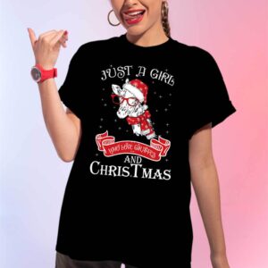 Christmas Giraffe T Shirt Just A Girl Who Love Giraffes 1.jpg